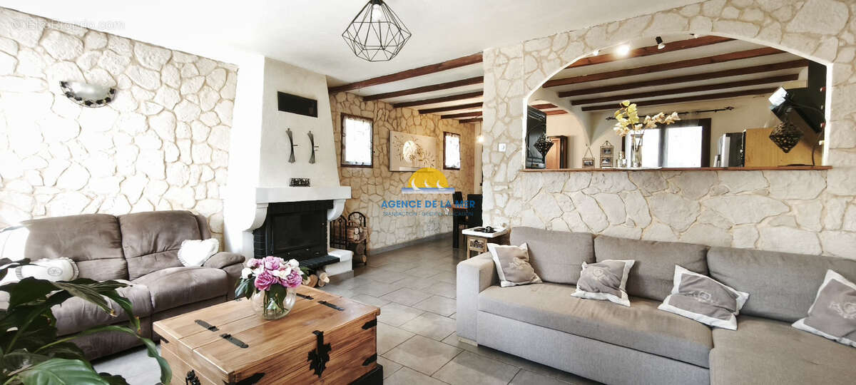 Maison à FREJUS