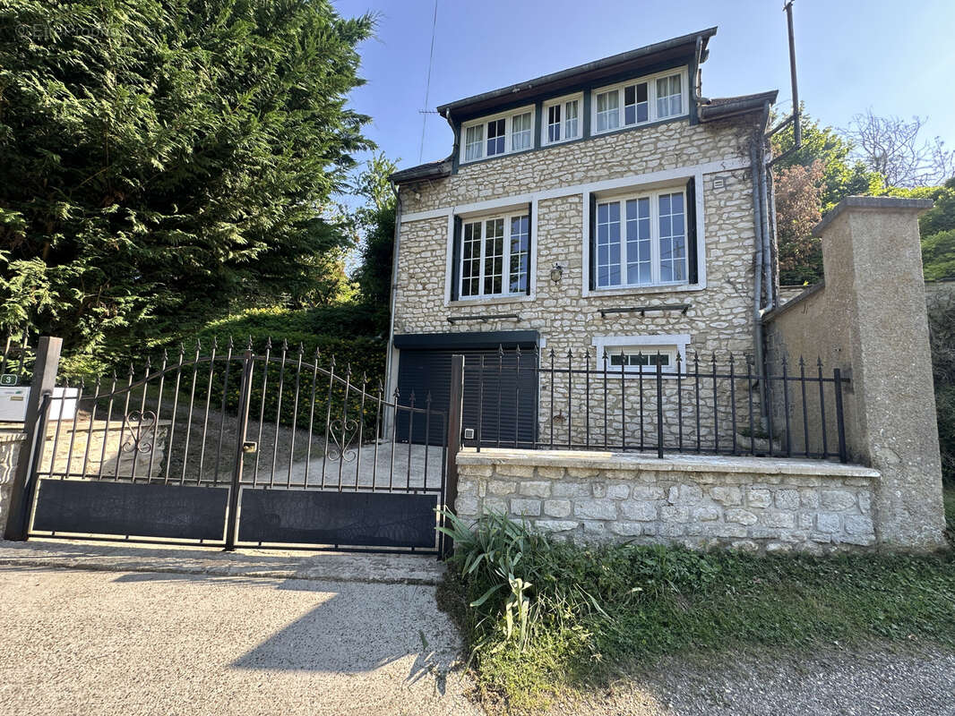 Maison à BREVAL