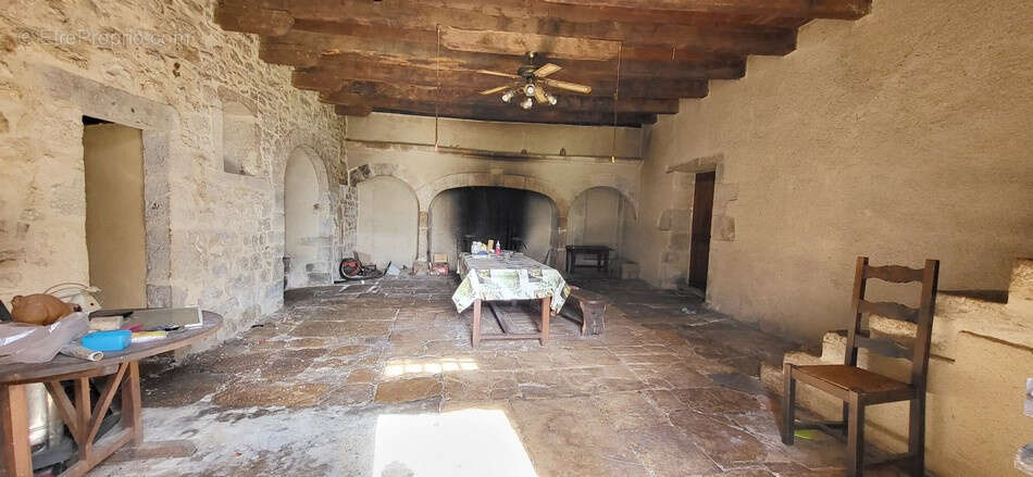 Maison à LABASTIDE-MURAT