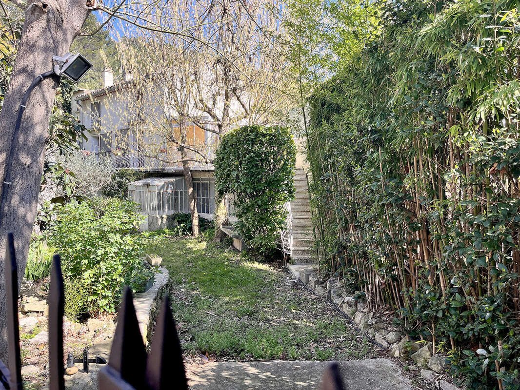 Maison à BEAUMES-DE-VENISE