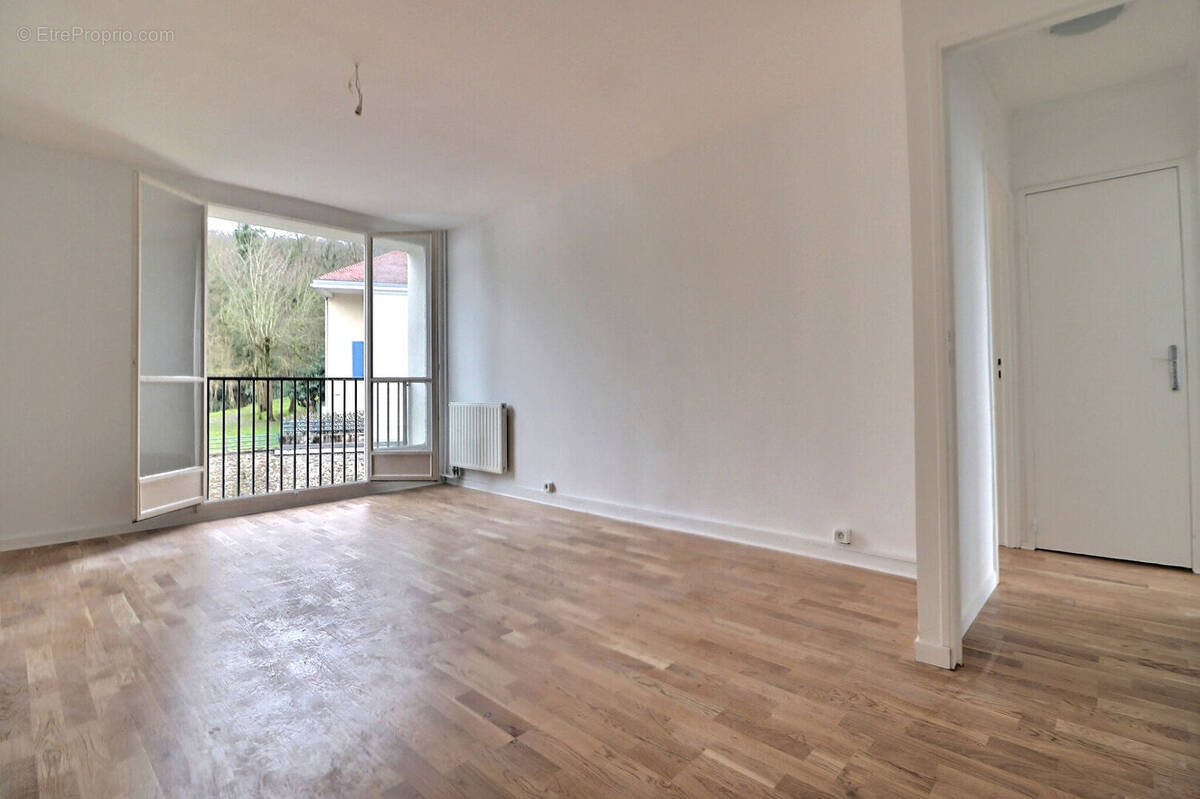Appartement à MONTIGNY-LES-CORMEILLES