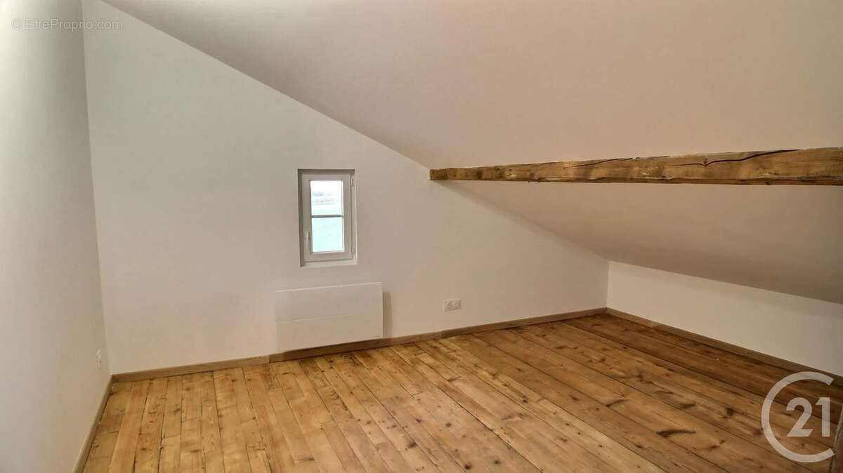 Appartement à FETERNES