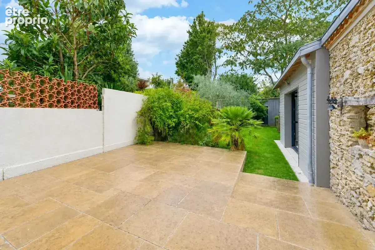 Maison de 6 pièces de 175 m² située à Rezé - photo 22