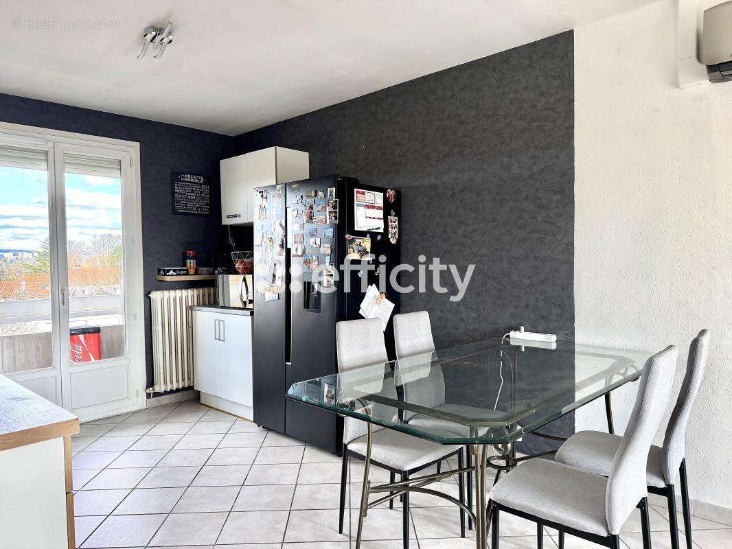 Appartement à SAINT-CYPRIEN