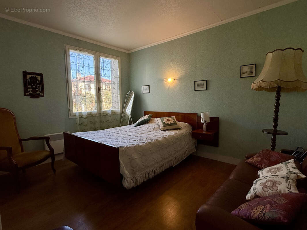 Maison à VILLENEUVE-SUR-LOT