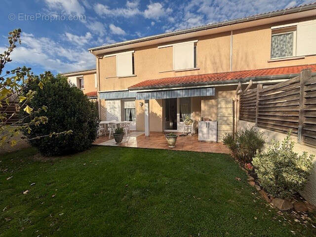 Maison à LA TALAUDIERE