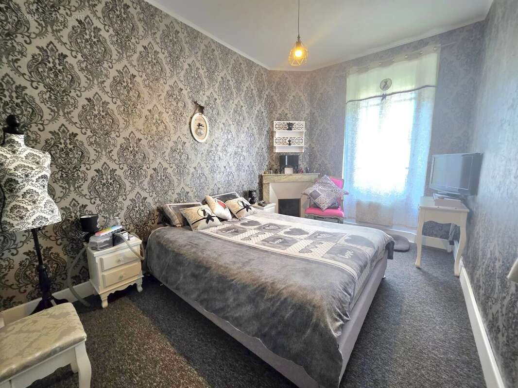 Maison à LE TEIL