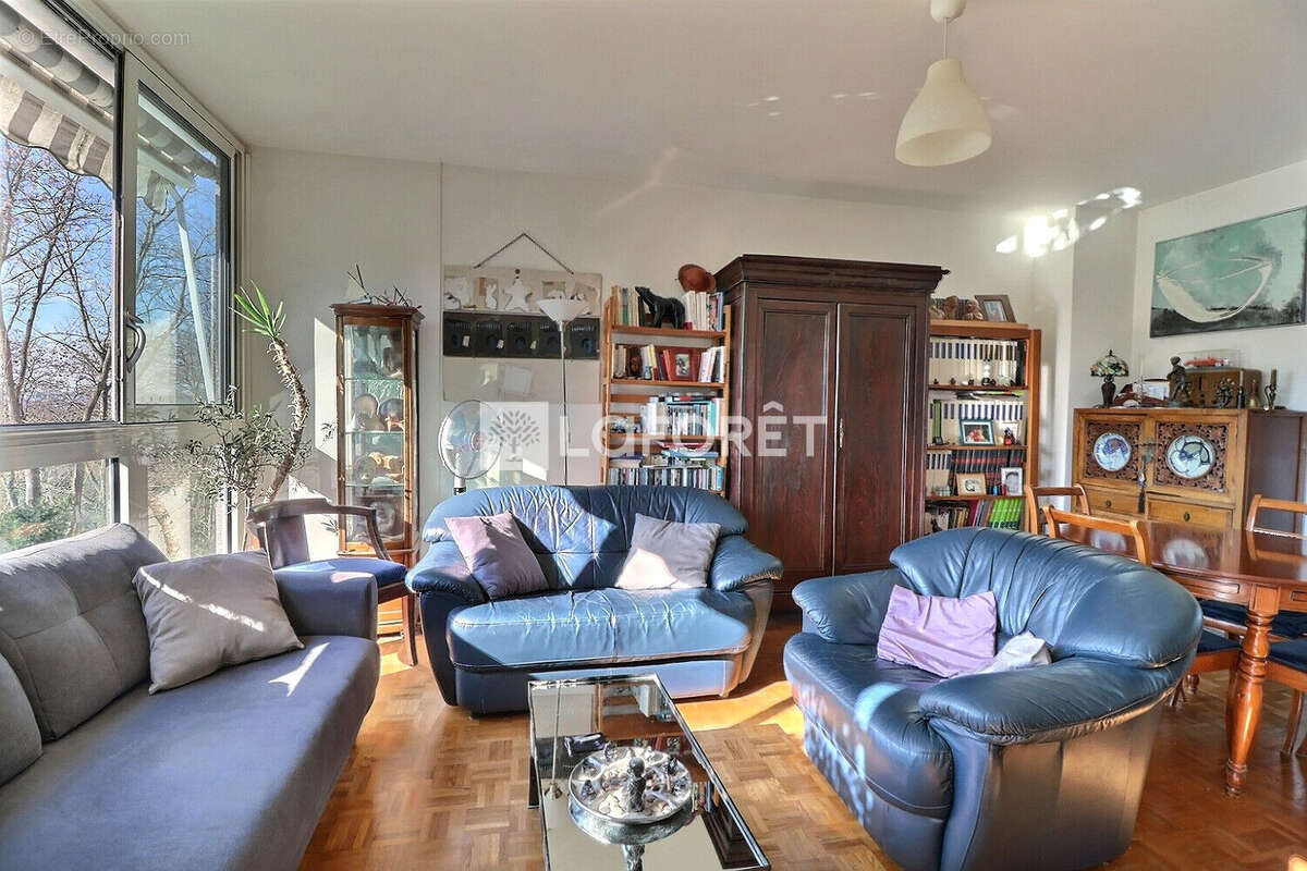 Appartement à RUEIL-MALMAISON