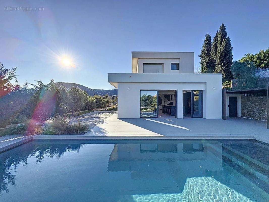 Maison à CAVALAIRE-SUR-MER