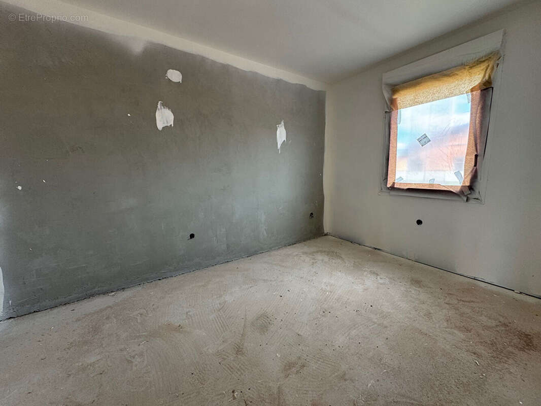 Maison à GRATENTOUR