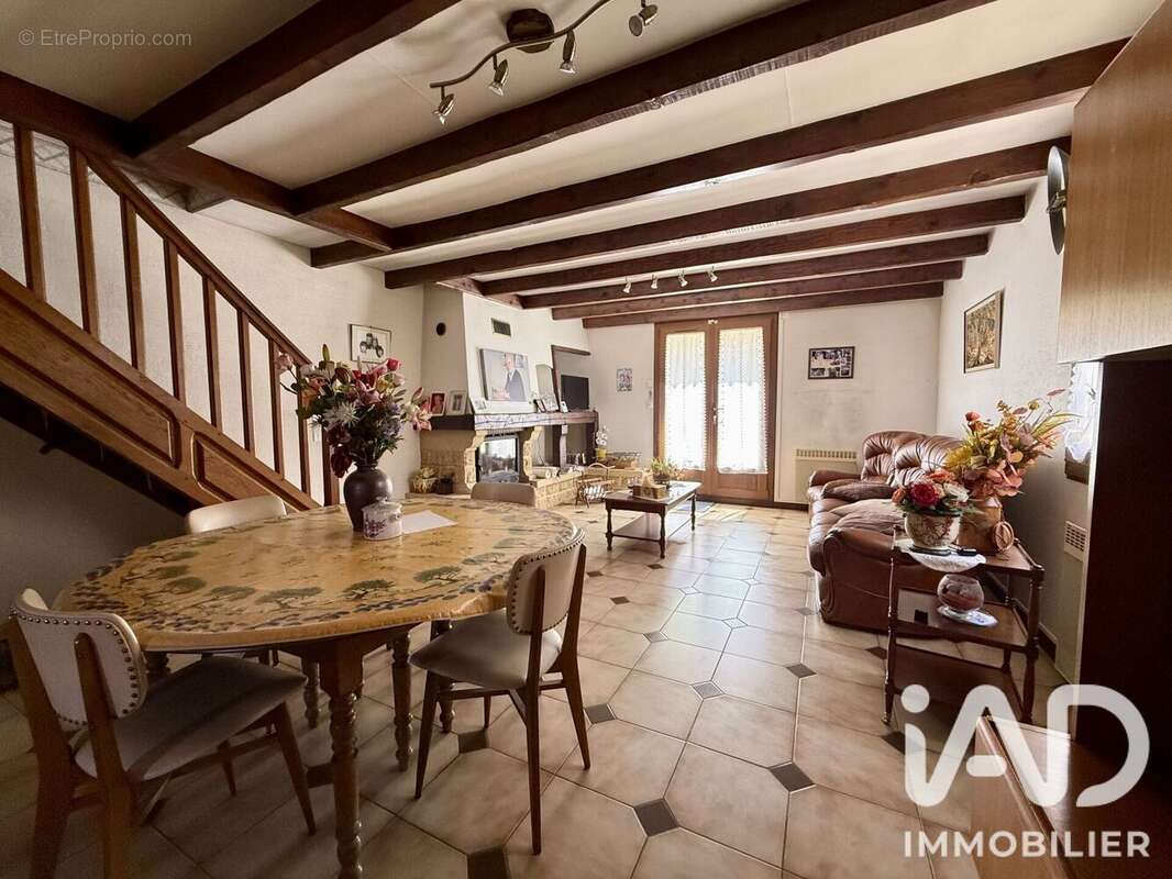 Photo 3 - Maison à BEAUCHAMP