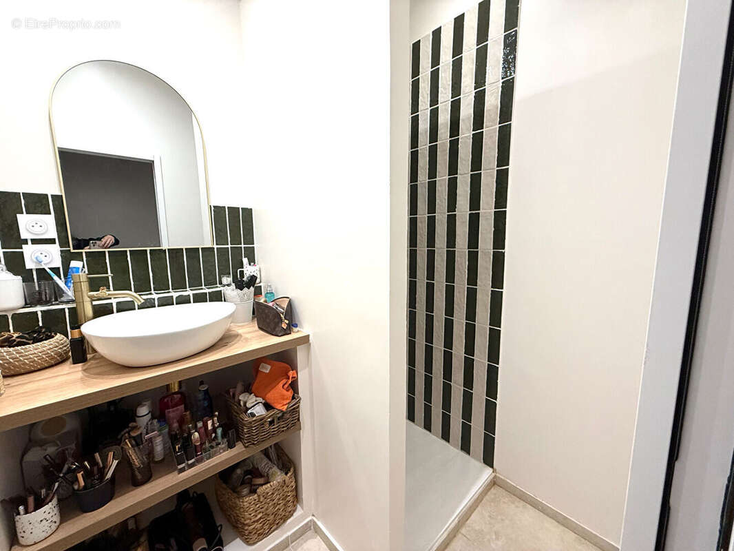 Appartement à VILLENAVE-D'ORNON