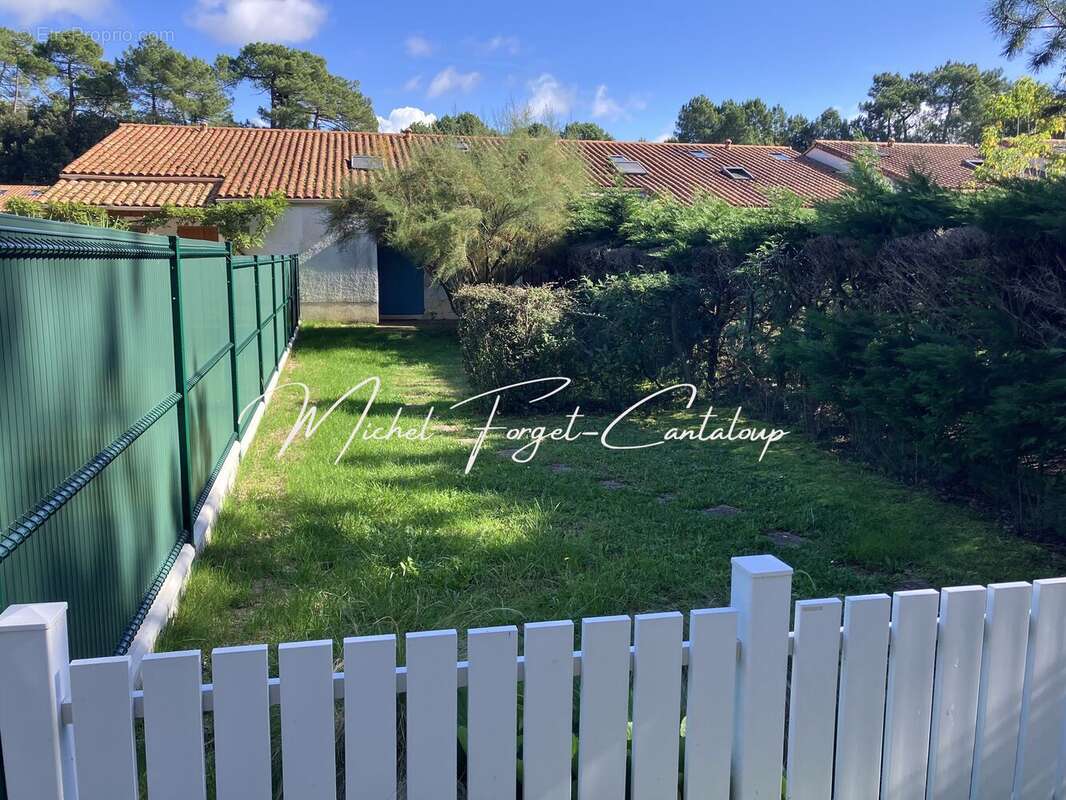 Maison à LES MATHES