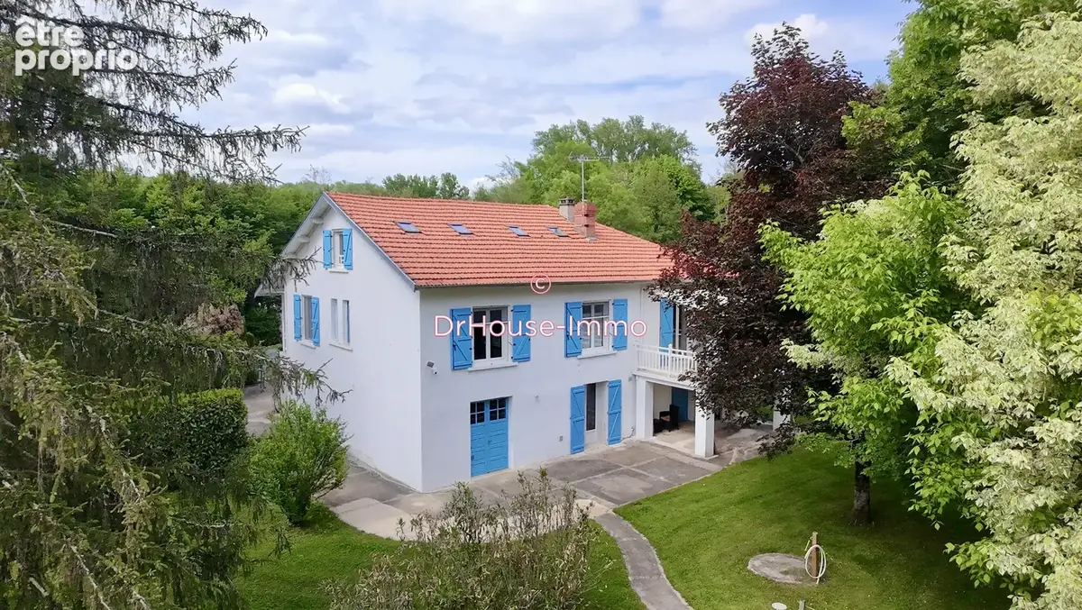 Maison 184 m² à Saint-Astier  - photo 3