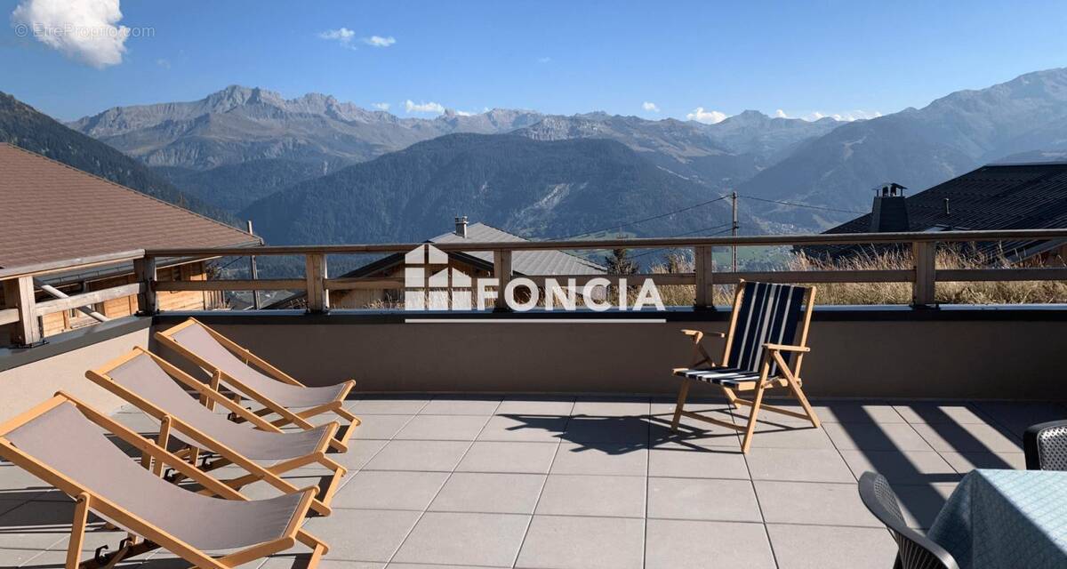 Appartement à HAUTELUCE