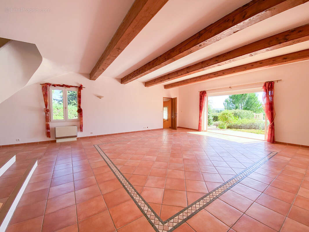 Maison à DRAGUIGNAN