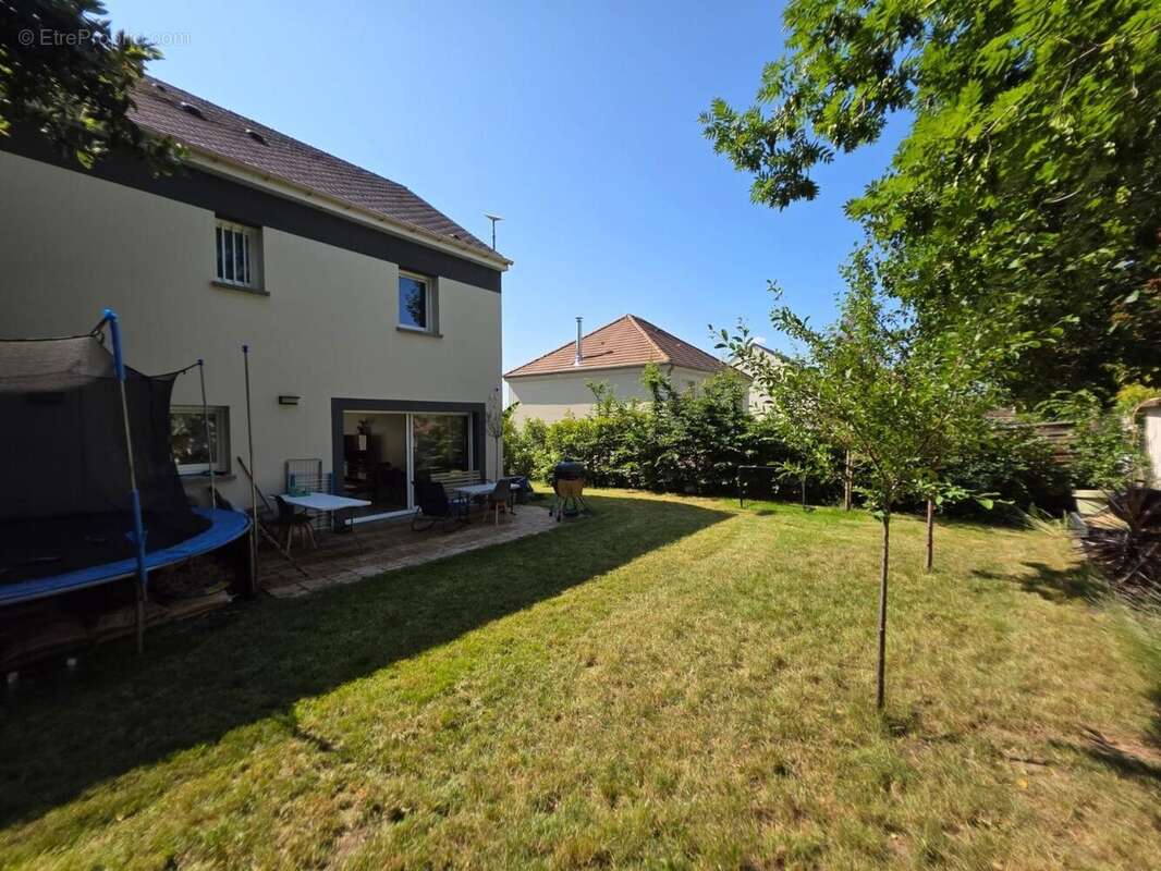 Photo 2 - Maison à VILLIERS-SUR-ORGE