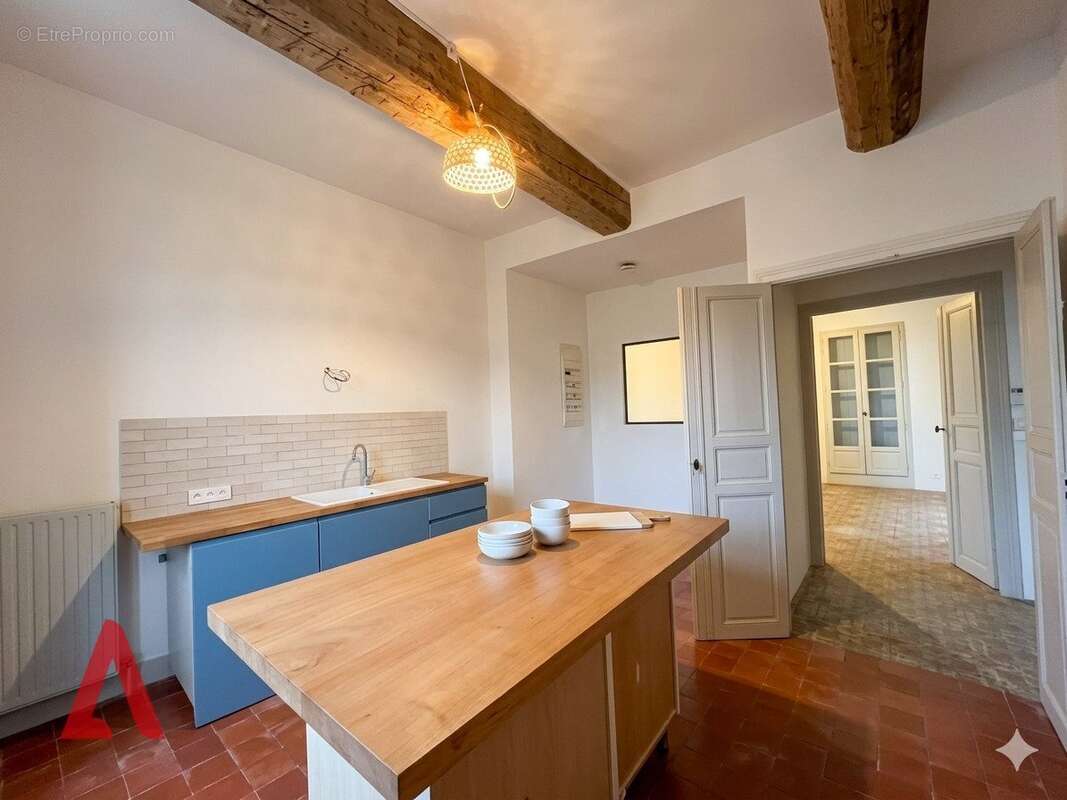 Maison à SAINT-THIBERY