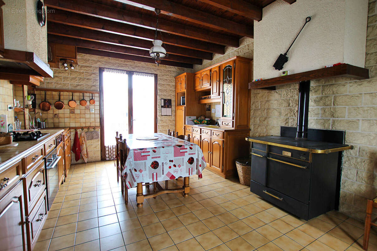 Maison à SAINT-PRIEST