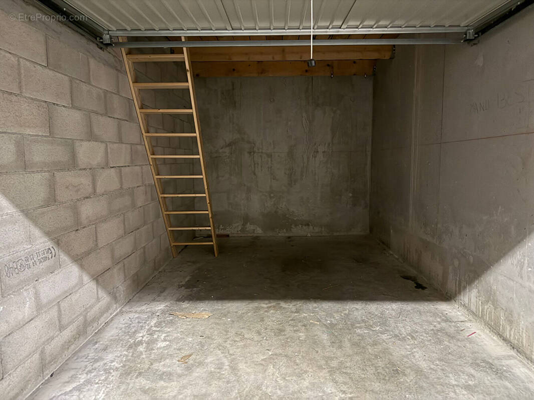 Parking à AIX-EN-PROVENCE