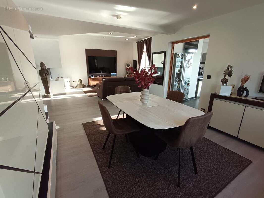 Photo 5 - Appartement à CERGY