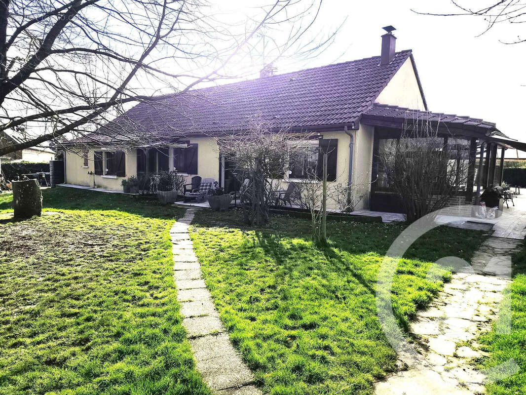 Maison à BERNAY