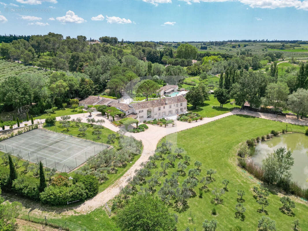 Maison à MAUSSANE-LES-ALPILLES