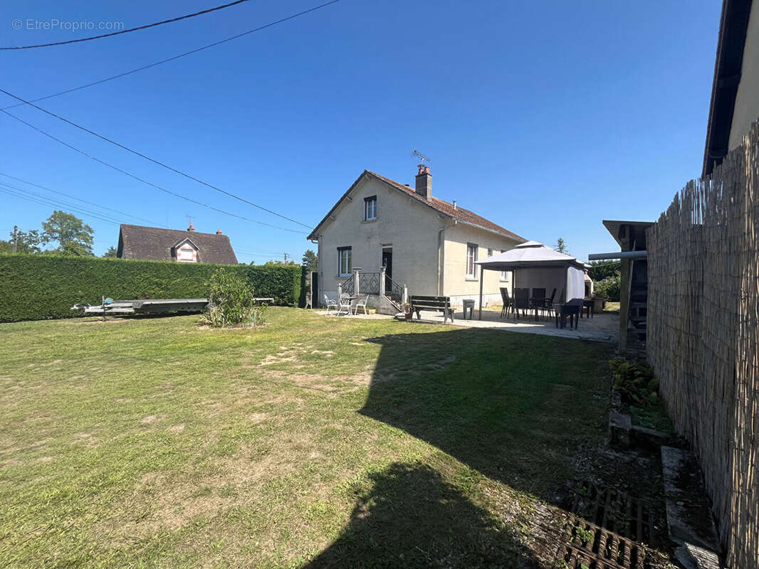 Maison Brinon Sur Sauldre 5 pièce(s) 112 m2 - photo 12