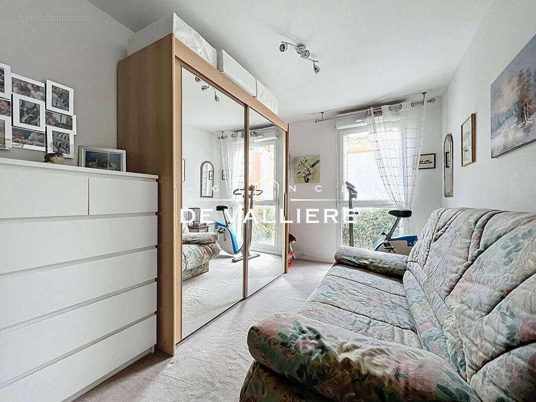 Appartement à NANTERRE