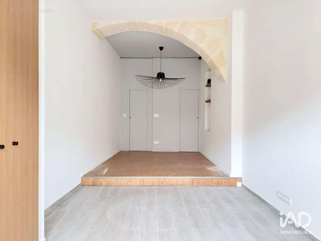 Photo 3 - Commerce à BORDEAUX