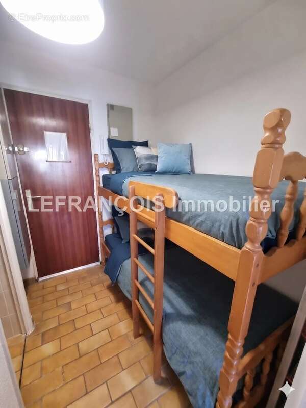 Appartement à VALLAURIS