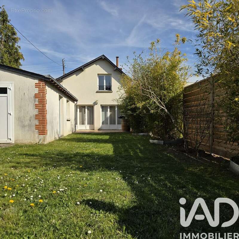 Photo 2 - Maison à TOURS