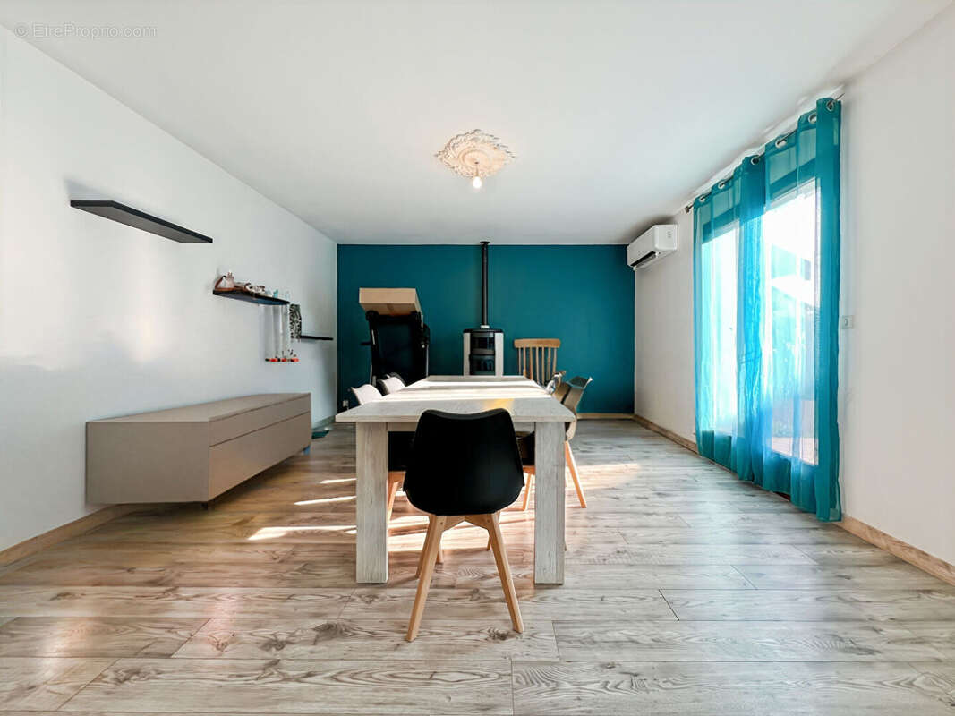 Maison à PORCIEU-AMBLAGNIEU