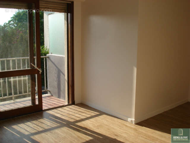 Appartement à SURESNES