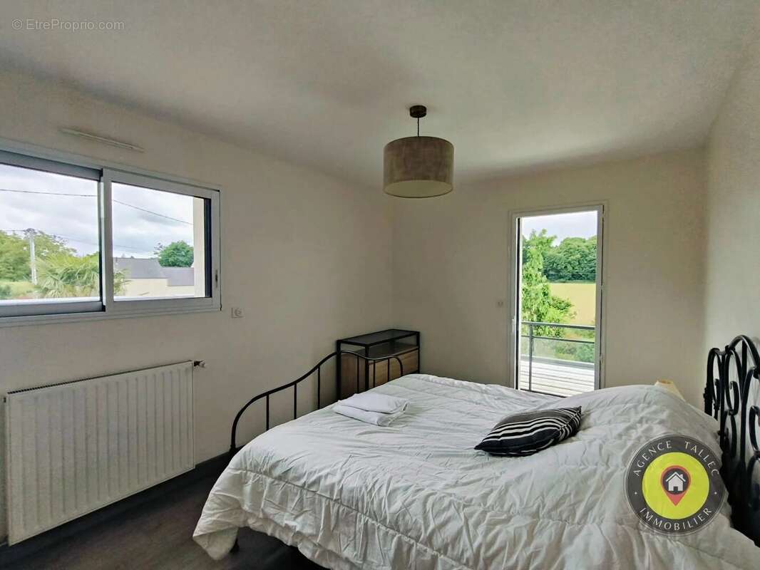 Maison à PLOUER-SUR-RANCE