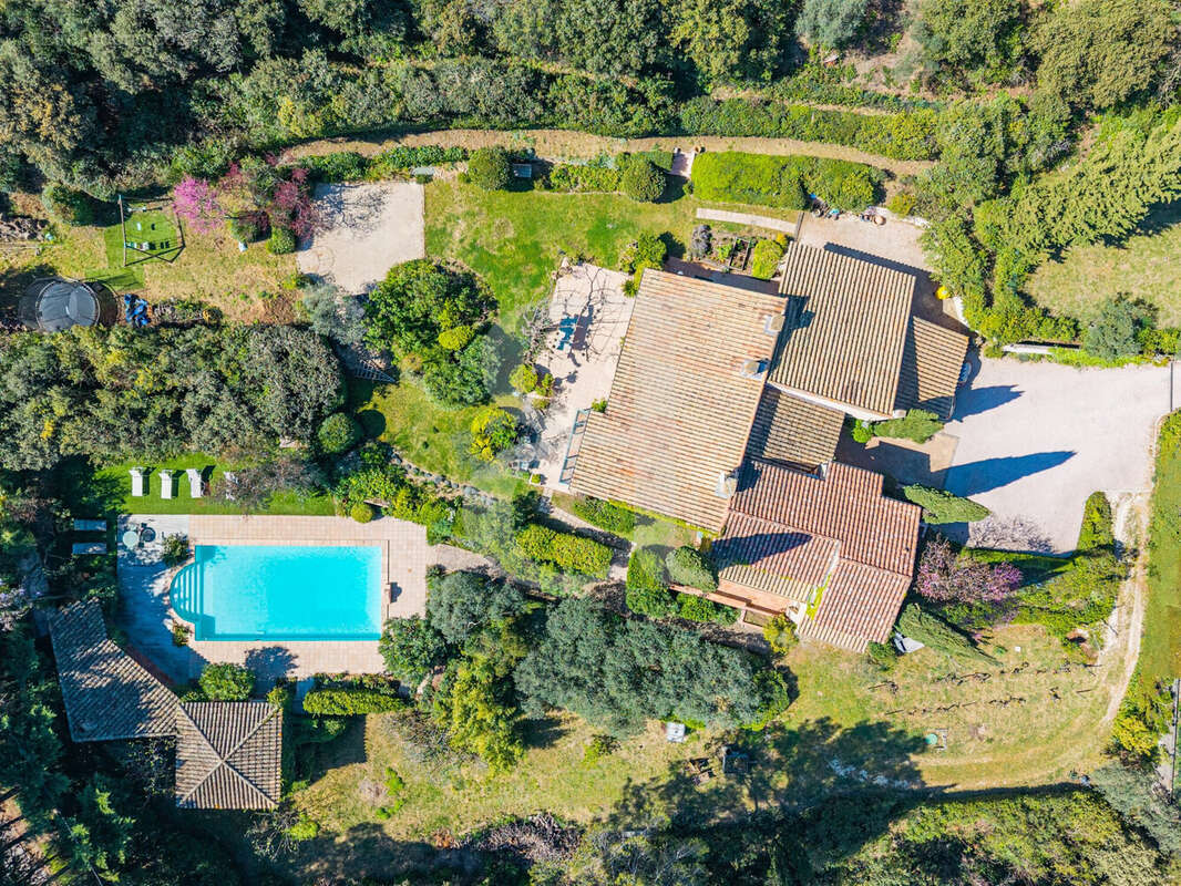 Maison à JONQUERETTES