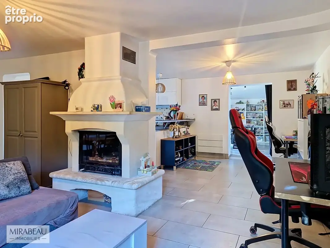 Maison 5 pièces 119 m² à vendre à Mirabeau (84120) - photo 4