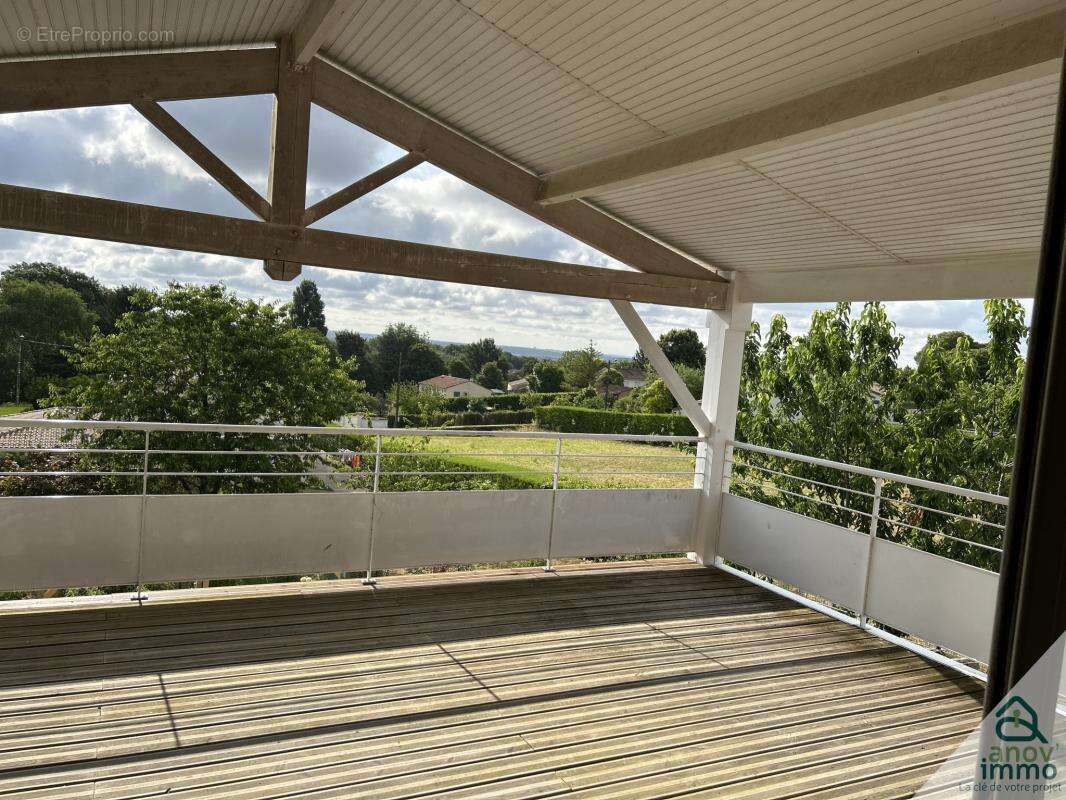 Maison à SAINT-SATURNIN
