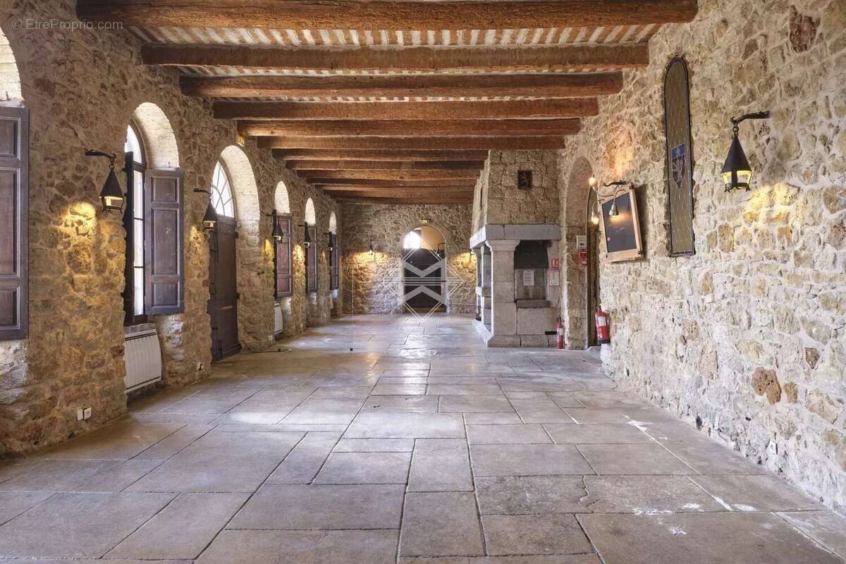 Maison à LE BAR-SUR-LOUP