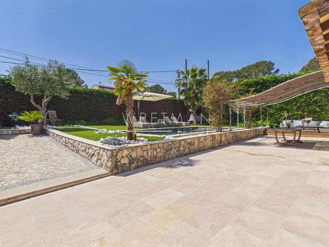 Maison à MOUGINS