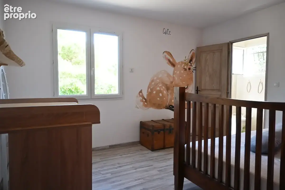 Villa de plain-pied avec piscine et grand terrain arboré à Villemoustaussou - photo 11