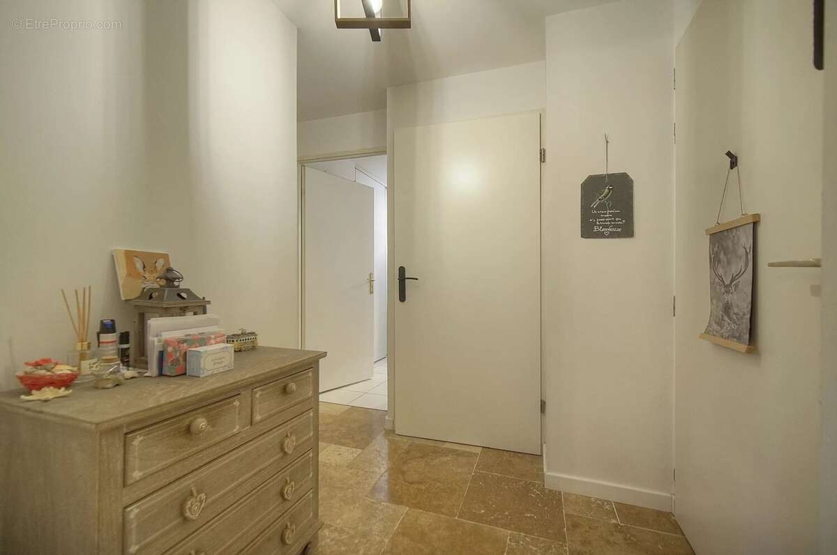 Appartement à LE CANNET