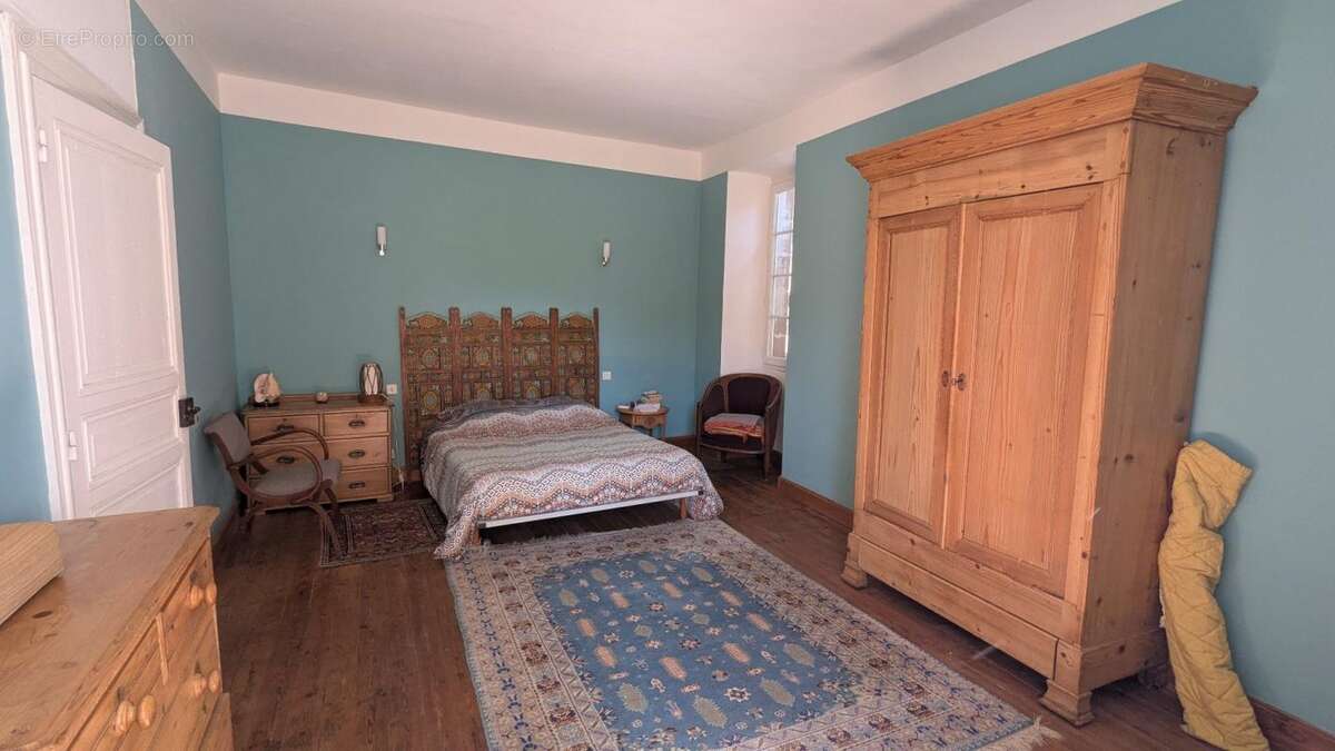 Maison à MONESTIES