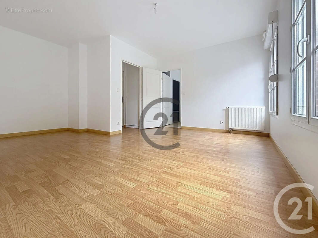 Appartement 42 m² à Reims  - photo 4