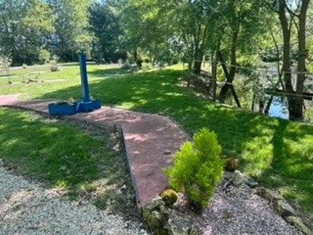 Photo 3 - Terrain à SAINT-CIERS-DU-TAILLON