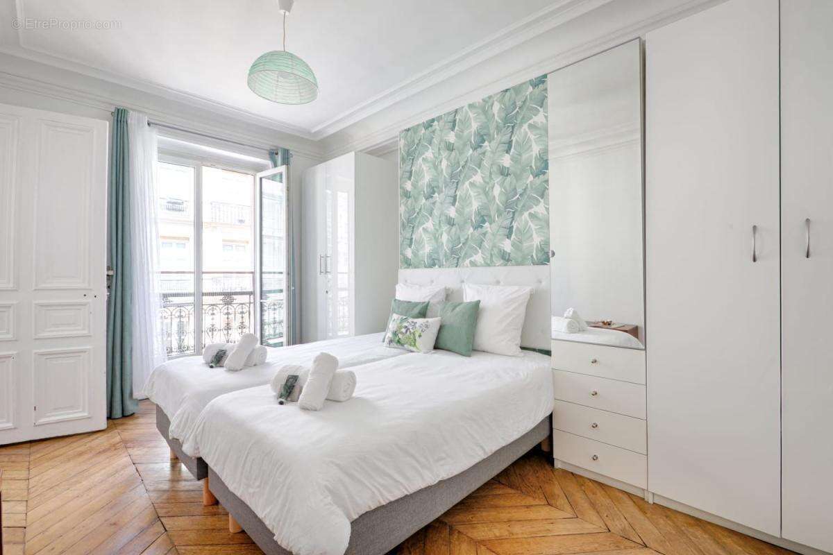 Appartement à PARIS-10E