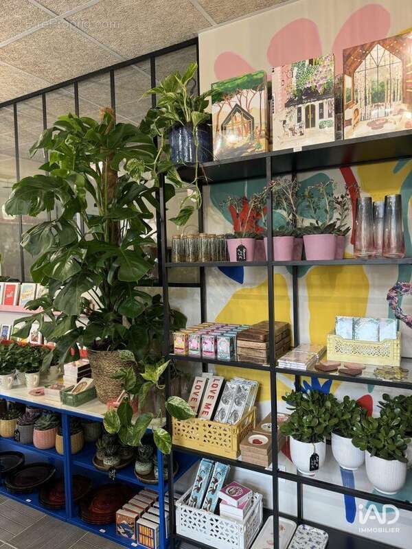 Photo 5 - Commerce à FRANCONVILLE