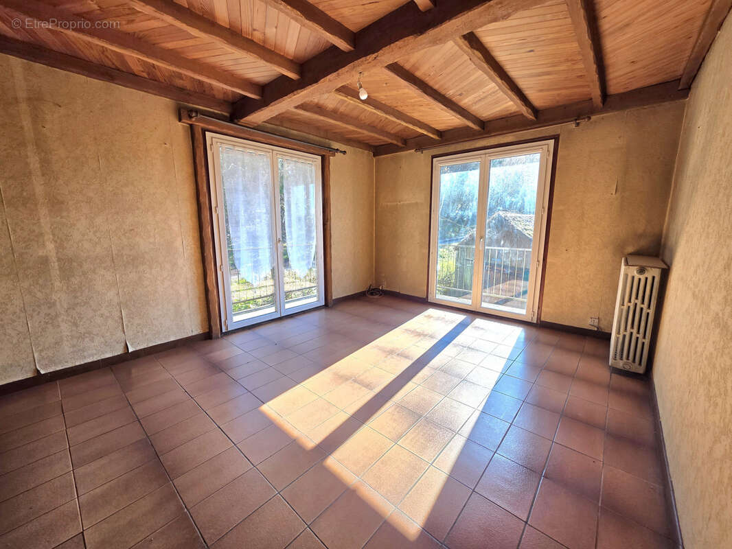 à Saint-Barthélémy (70) Maison 4 chambres 109m2 - photo 2
