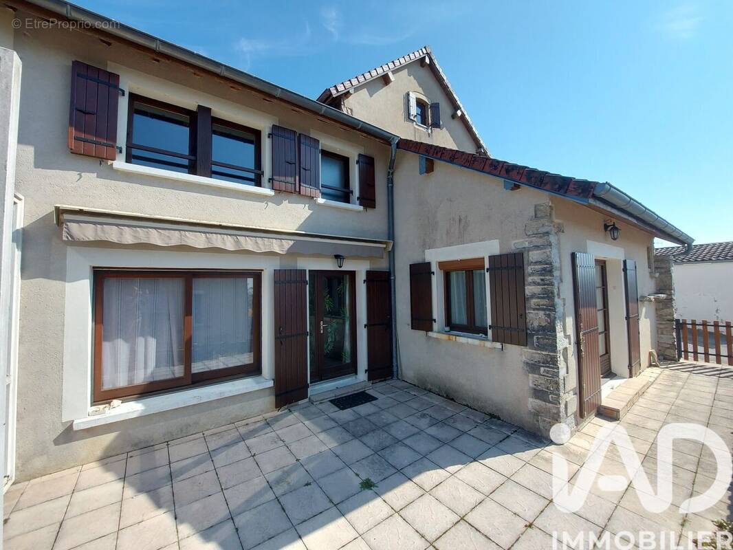 Photo 1 - Maison à ORGELET