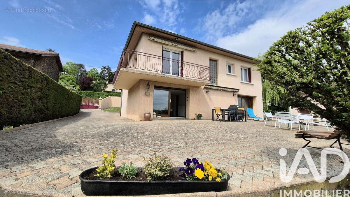 Photo 2 - Maison à MEXIMIEUX